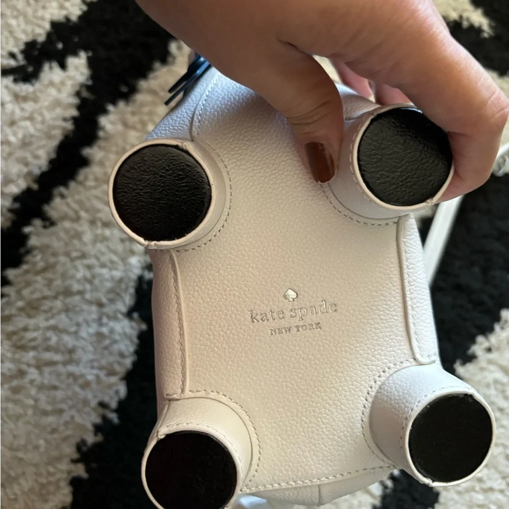 NWT Kate Spade Arctic Friends Polar Bear Crossbody - Picture 10 of 12